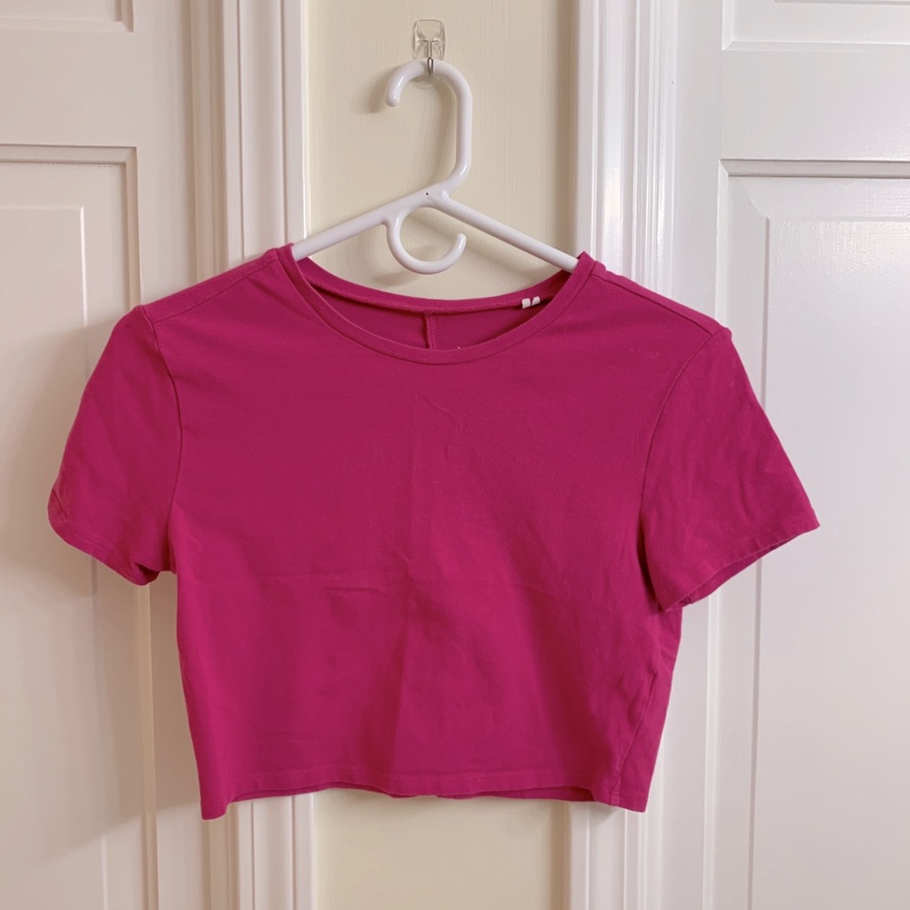 Basic cropped Pacsun pink t shirt